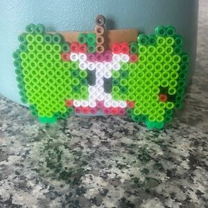 NWOT HANDMADE Perler Apple hair clip